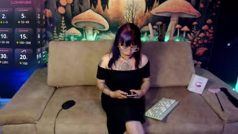 Snapshot of missfungi chatting on September 18, 1:20 am Luna online show from September 18, 1:20 am