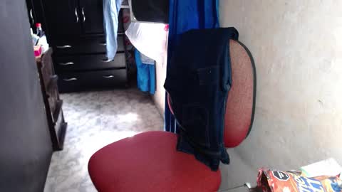 Snapshot of missgomezz_ chatting on October 19, 4:33 pm Maria Gomezz online show from October 19, 4:33 pm