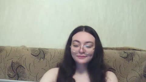 missis mona online show from March 7, 8:14 am