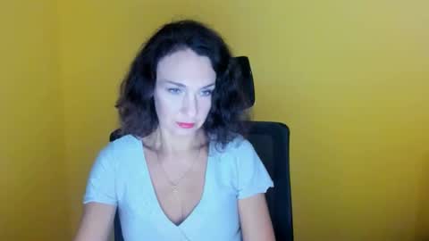 Christina online show from October 13, 11:23 am