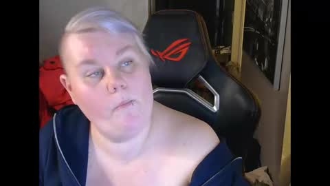 misslj90 online show from April 26, 7:44 pm