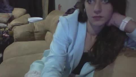 Snapshot of missmeandre chatting on December 21, 7:38 pm 4bdn couple online show from December 21, 7:38 pm
