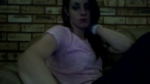 Snapshot of missmeandre chatting on February 14, 9:24 am 4bdn couple online show from February 14, 9:24 am