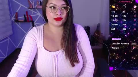 Snapshot of missmia1_ chatting on January 28, 6:17 pm Miia online show from January 28, 6:17 pm