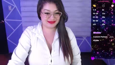 Snapshot of missmia1_ chatting on February 14, 6:08 pm Miia online show from February 14, 6:08 pm
