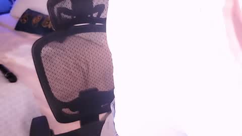 Mina online show from October 24, 4:35 am