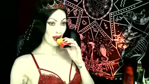 MissMoonDoll online show from May 31, 5:50 am