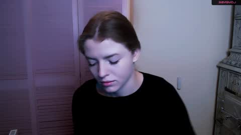 Snapshot of missoliviaa_ chatting on January 12, 2:19 pm Olivia online show from January 12, 2:19 pm