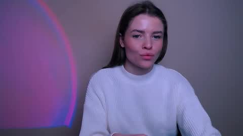 Olivia online show from January 19, 2:05 pm