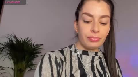 misspaulag online show from January 14, 2:30 am