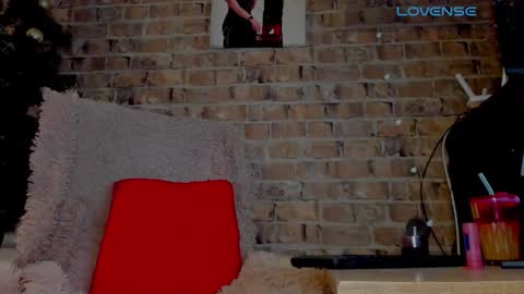 Miss Venus online show from January 11, 8:20 am