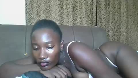 pretty gal online show from March 9, 7:18 pm