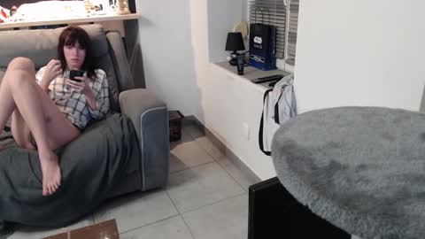 missthon online show from November 29, 7:49 am