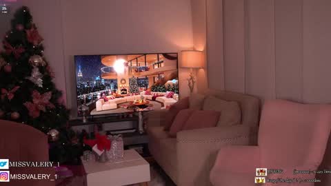 Snapshot of missvalery_1 chatting on December 23, 1:40 am OF online show from December 23, 1:40 am