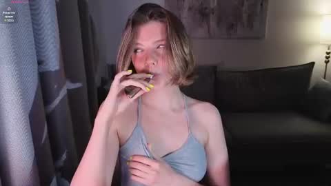 Polly online show from July 14, 11:10 pm