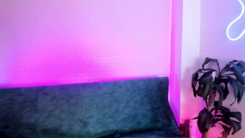 Snapshot of missweetpeach chatting on September 14, 1:52 am Pau OFmissweetpeach online show from September 14, 1:52 am