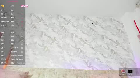 Pau OFmissweetpeach online show from May 27, 1:57 am