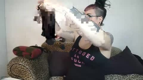 Missy Dee online show from January 13, 5:33 am