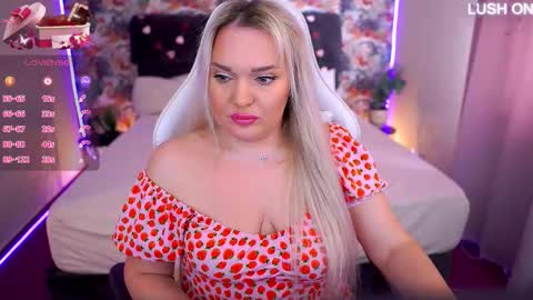 missyymarty online show from February 22, 8:18 am