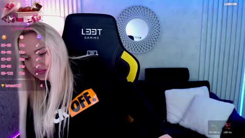 missyymarty online show from April 11, 7:45 am