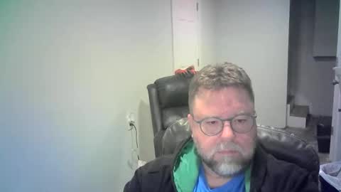 Mr. Happy online show from February 4, 6:50 am