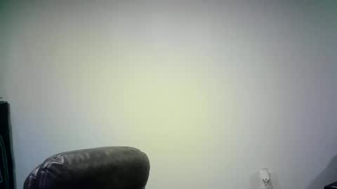 Mr. Happy online show from November 23, 7:50 am