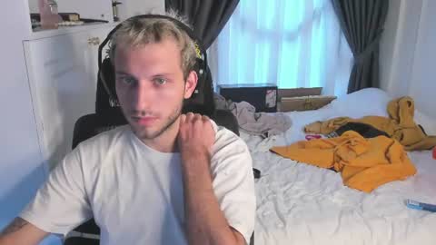 Alex online show from August 6, 10:13 am