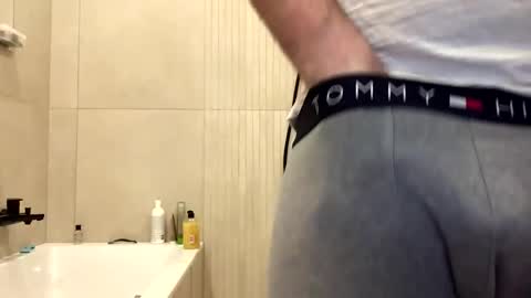 misterxy567 online show from February 23, 7:05 pm