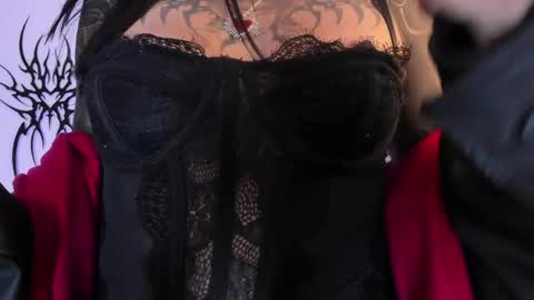 misticred online show from March 30, 4:40 pm