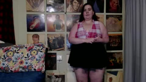 mistress_hailey online show from April 9, 3:29 pm