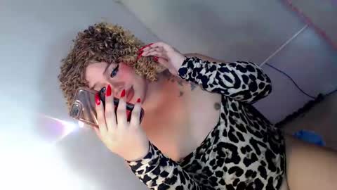 Snapshot of mistress_marta69 chatting on September 10, 5:30 am mistress_marta69 online show from September 10, 5:30 am