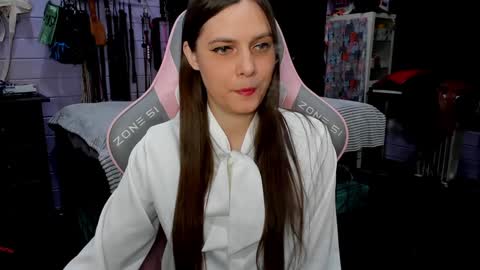 Dirty Priest and Ivi online show from January 20, 9:11 pm