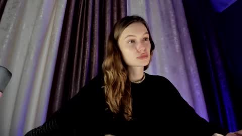 Snapshot of mistresselizy chatting on October 19, 1:27 pm mistresselizy online show from October 19, 1:27 pm