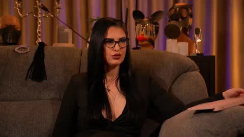 Mistress Kelly online show from September 18, 9:52 pm