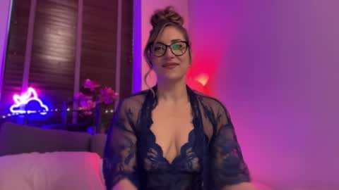 Miss X online show from December 2, 2:15 pm