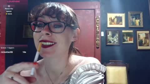 MistressThrope online show from October 20, 11:10 pm