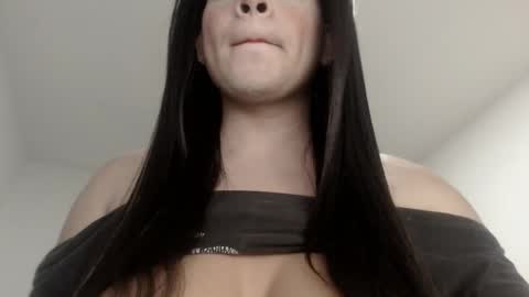 Snapshot of mistressxxalice chatting on September 19, 6:28 am ALICE MADANE online show from September 19, 6:28 am