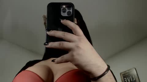 Snapshot of mistressxxalice chatting on February 11, 5:47 am ALICE MADANE online show from February 11, 5:47 am
