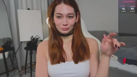 Snapshot of misty_roseee chatting on October 9, 3:17 pm misty_roseee online show from October 9, 3:17 pm