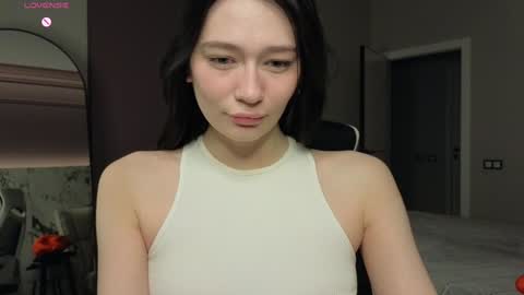 Snapshot of misty_roseee chatting on February 5, 4:06 am misty_roseee online show from February 5, 4:06 am
