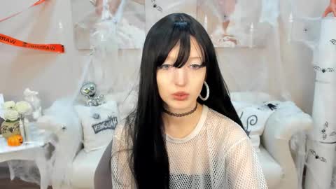 Misty online show from November 1, 6:07 pm