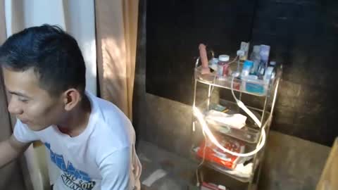 Snapshot of mitsubishixxx chatting on March 12, 9:02 am Nardz online show from March 12, 9:02 am