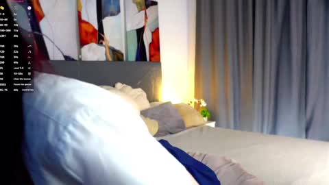 Rosalie online show from April 9, 1:31 am