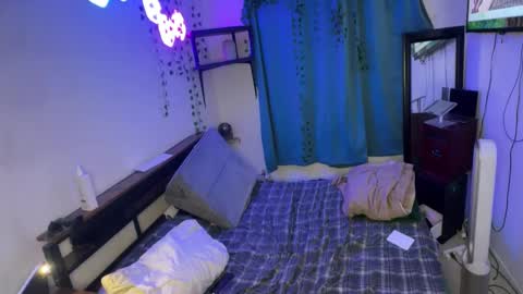 miki loves bbc online show from December 16, 9:57 am