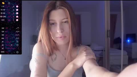 Snapshot of mmm_banana chatting on February 28, 5:26 pm Lili online show from February 28, 5:26 pm