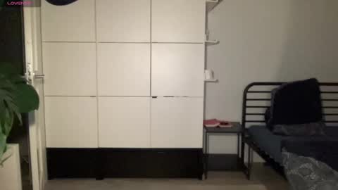 mmminnie online show from February 25, 8:42 pm