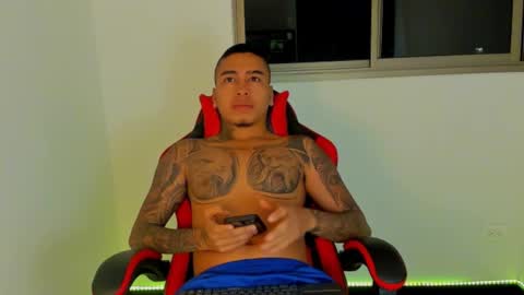 mnell28 online show from March 11, 8:17 am