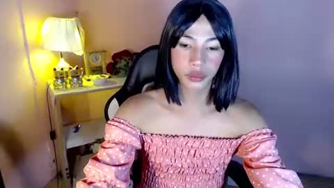 Mocha Locca  online show from March 3, 9:59 pm