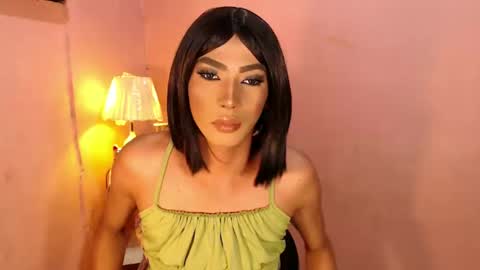 Mocha Locca  online show from February 6, 12:15 pm