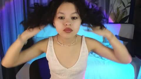 moco_choco online show from April 14, 2:26 am